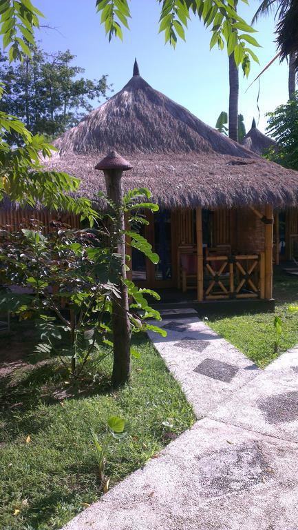 Tua Tua Keladi Bungalows Gili Air Exteriér fotografie